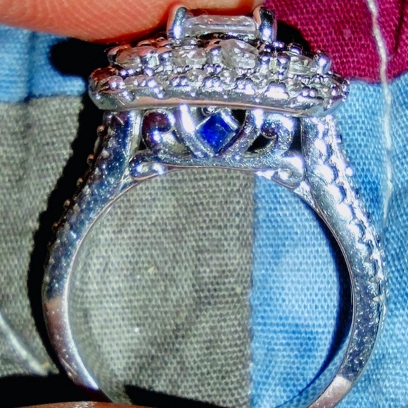 Vera Wang Jewelry - 2.5 Karat Diamond Ring (vera Wang)